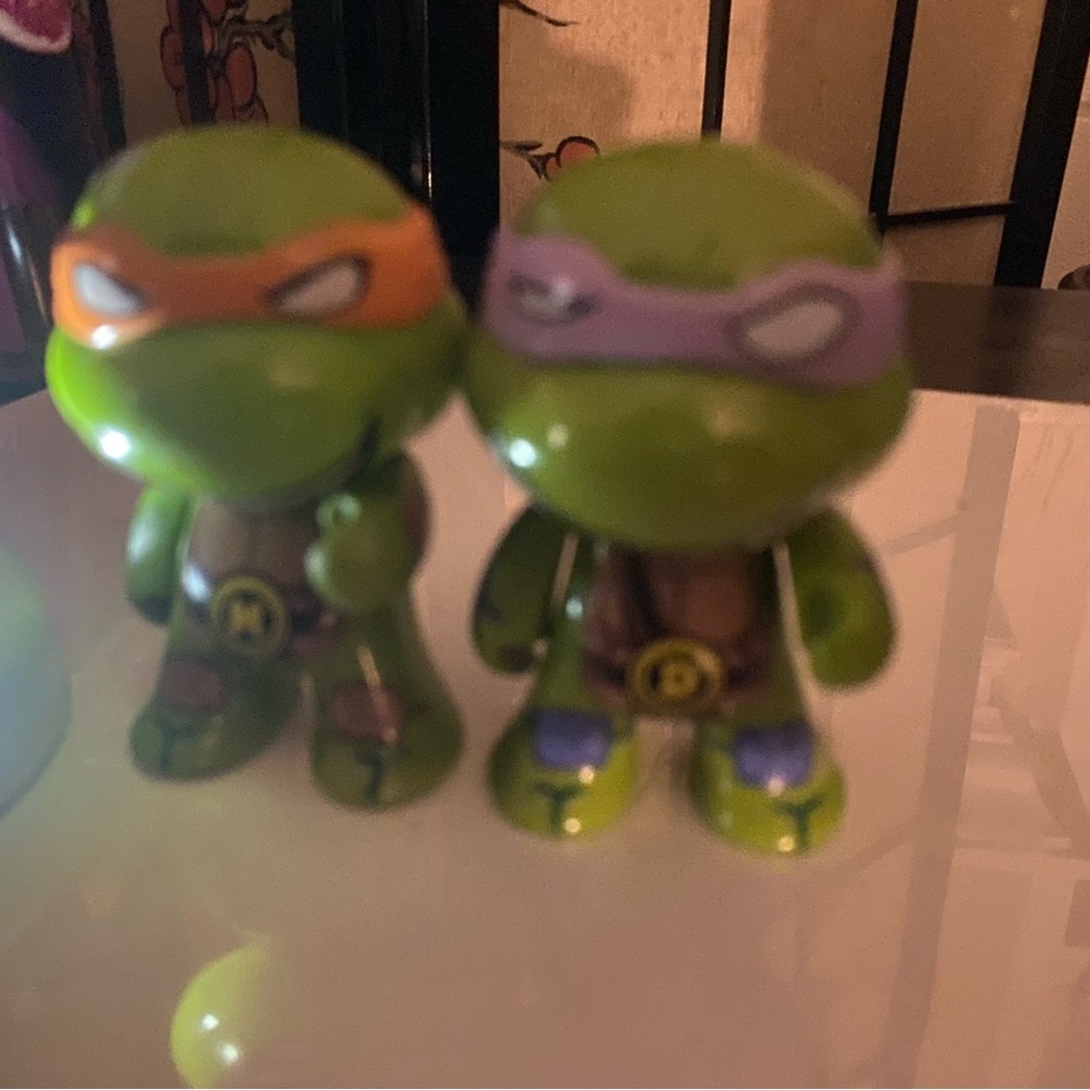 TMNT-Ninja Turtle Figure Set - Purple & Orange Masks